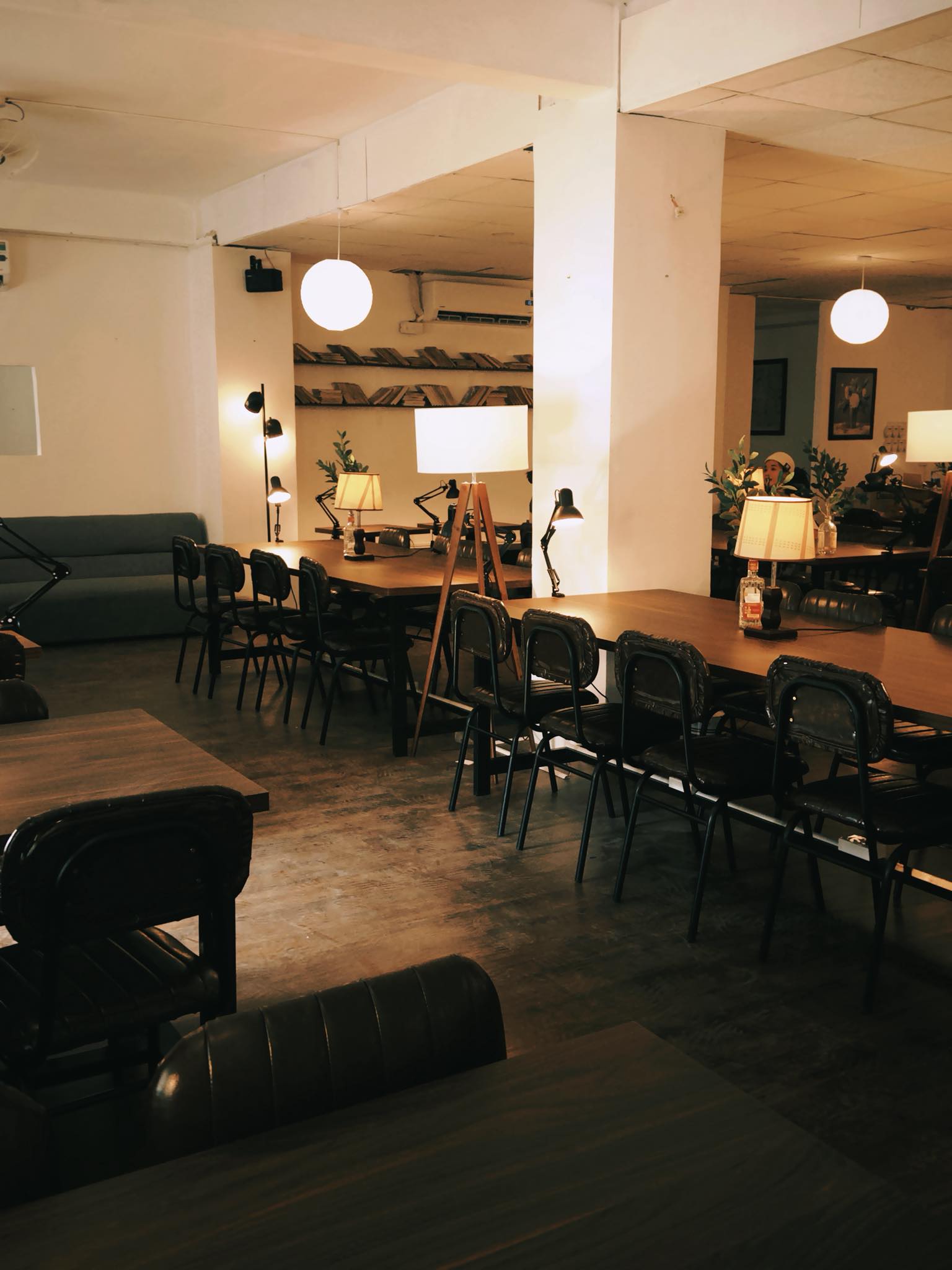 Chốn Riêng The Warehouse Thủ Đức